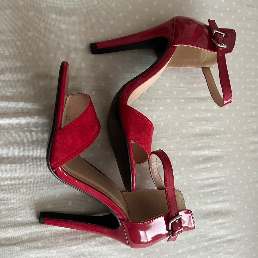 3-inch red patent leather pumps